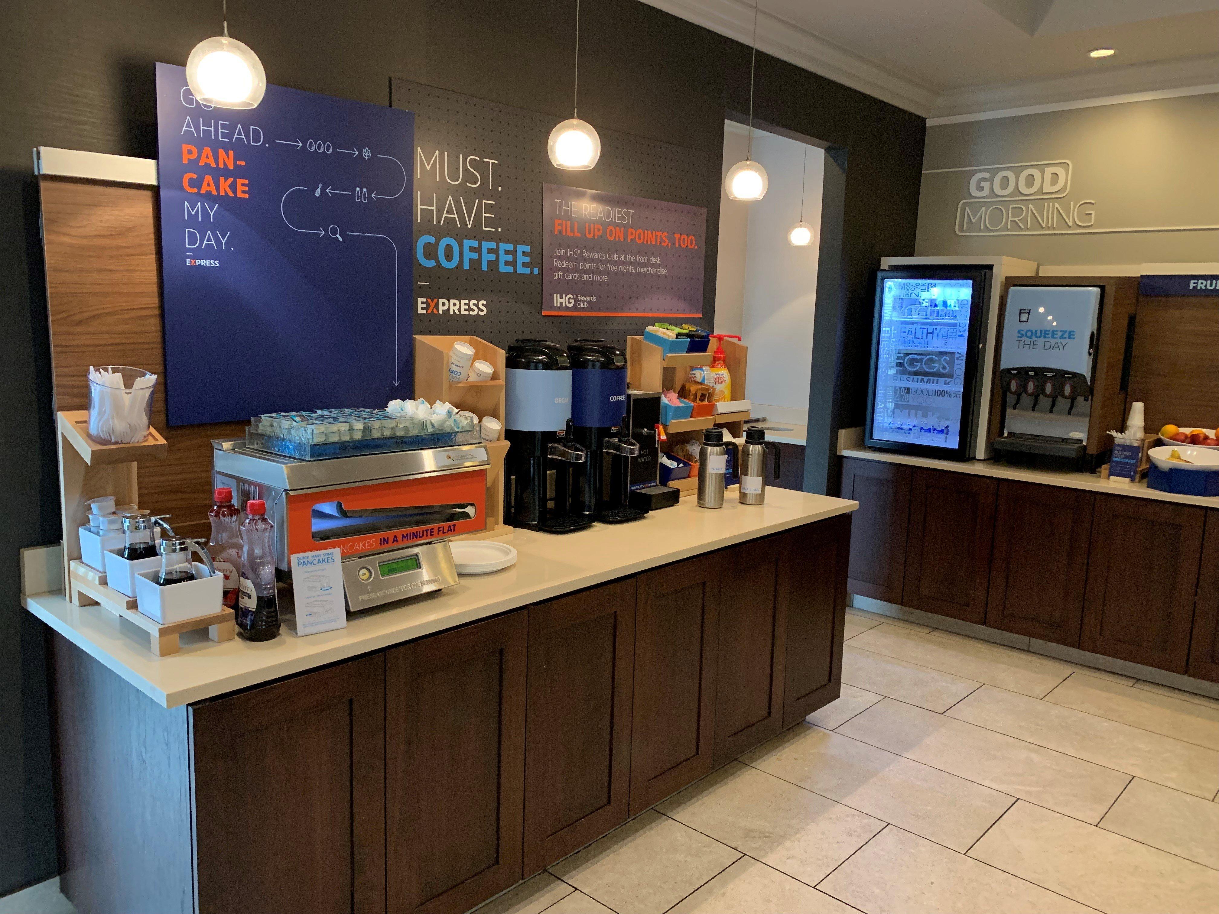 Holiday Inn Express Hotel & Suites St. Louis West-O'Fallon By Ihg מראה חיצוני תמונה