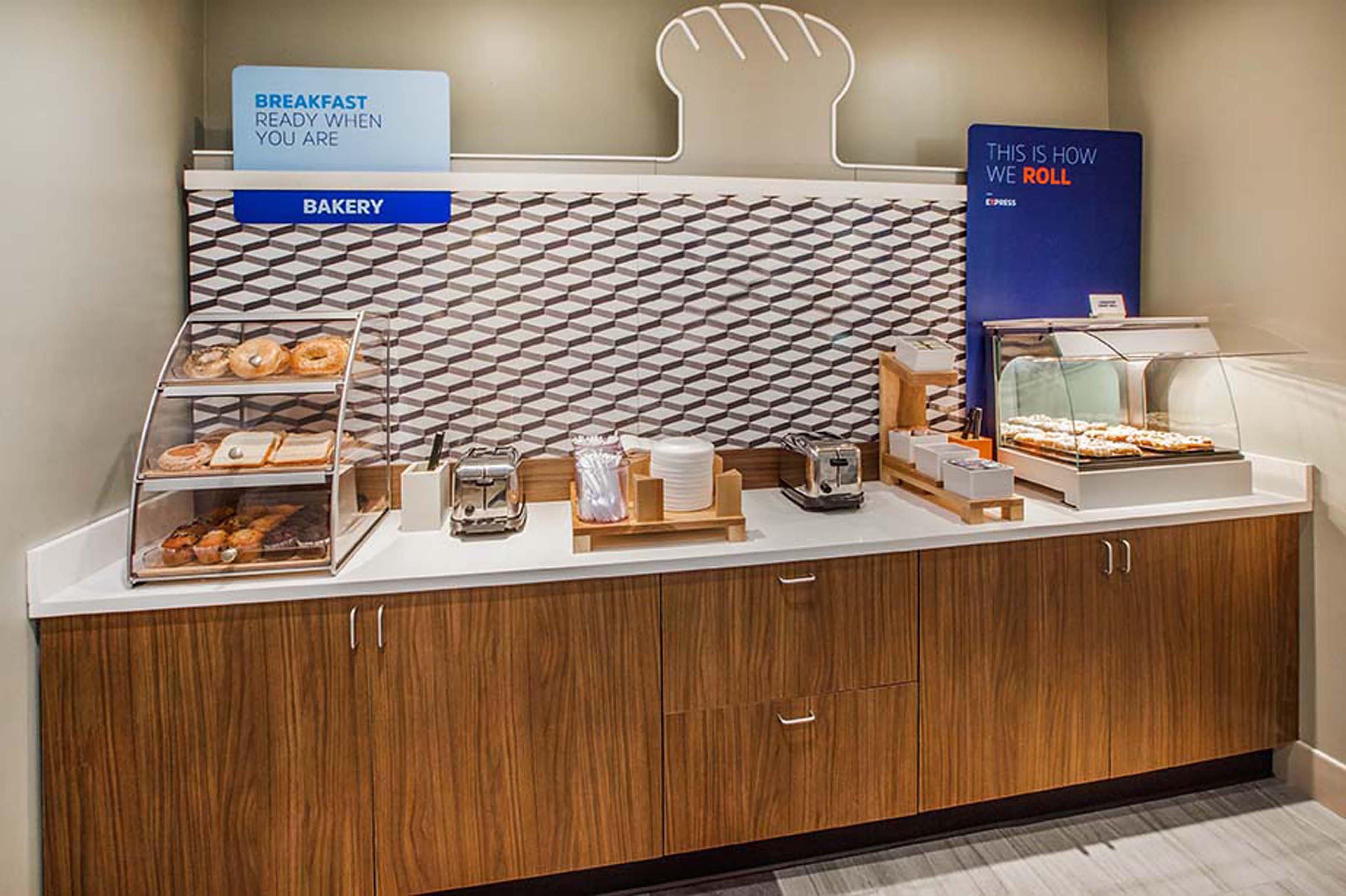 Holiday Inn Express Hotel & Suites St. Louis West-O'Fallon By Ihg מראה חיצוני תמונה