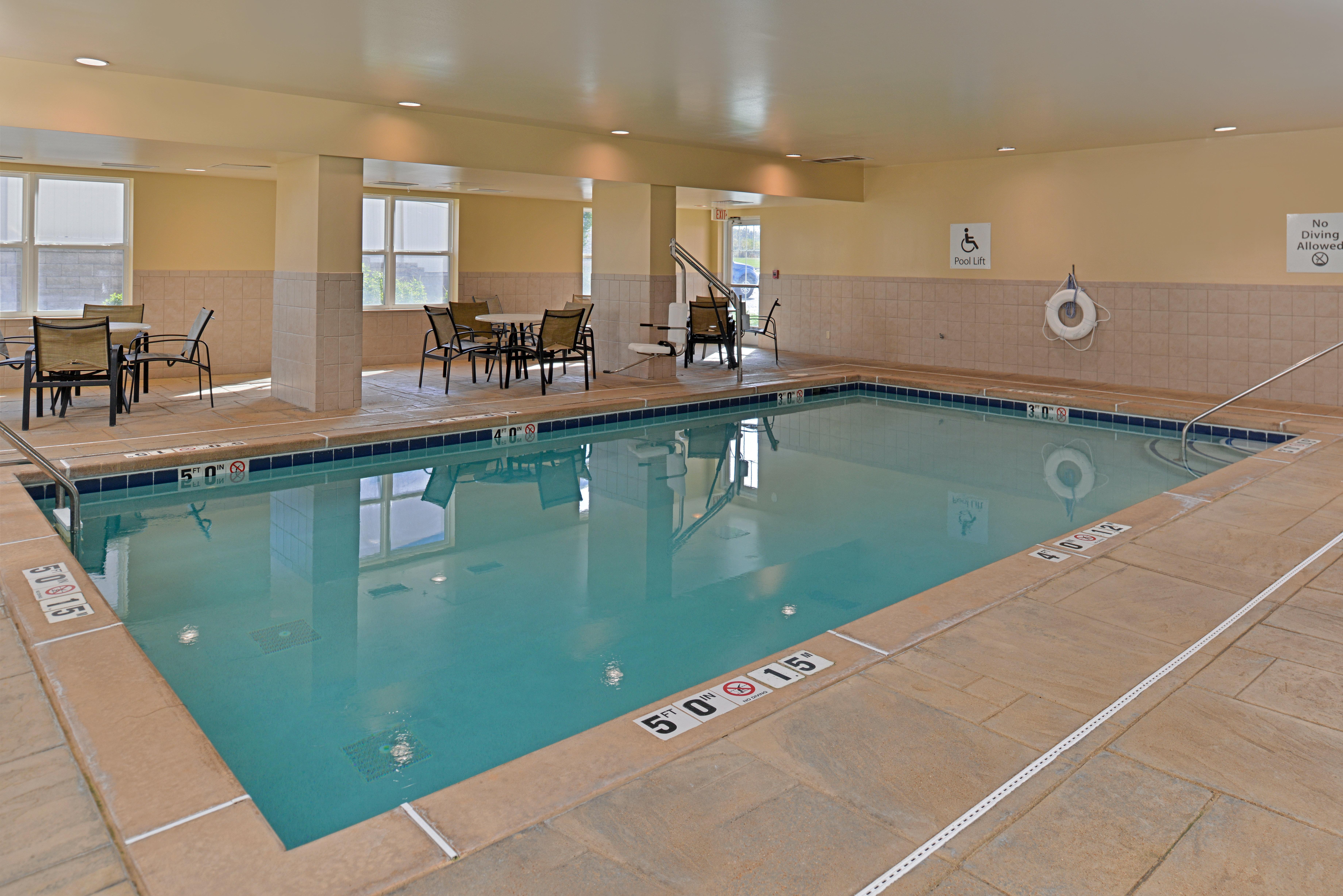 Holiday Inn Express Hotel & Suites St. Louis West-O'Fallon By Ihg מראה חיצוני תמונה